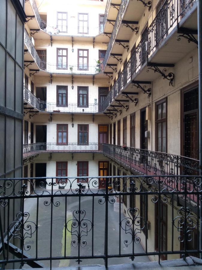בודפשט Tempo Courtyard Apartman מראה חיצוני תמונה