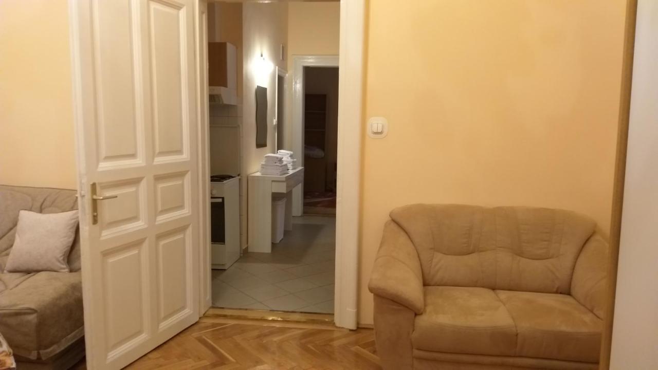 בודפשט Tempo Courtyard Apartman מראה חיצוני תמונה