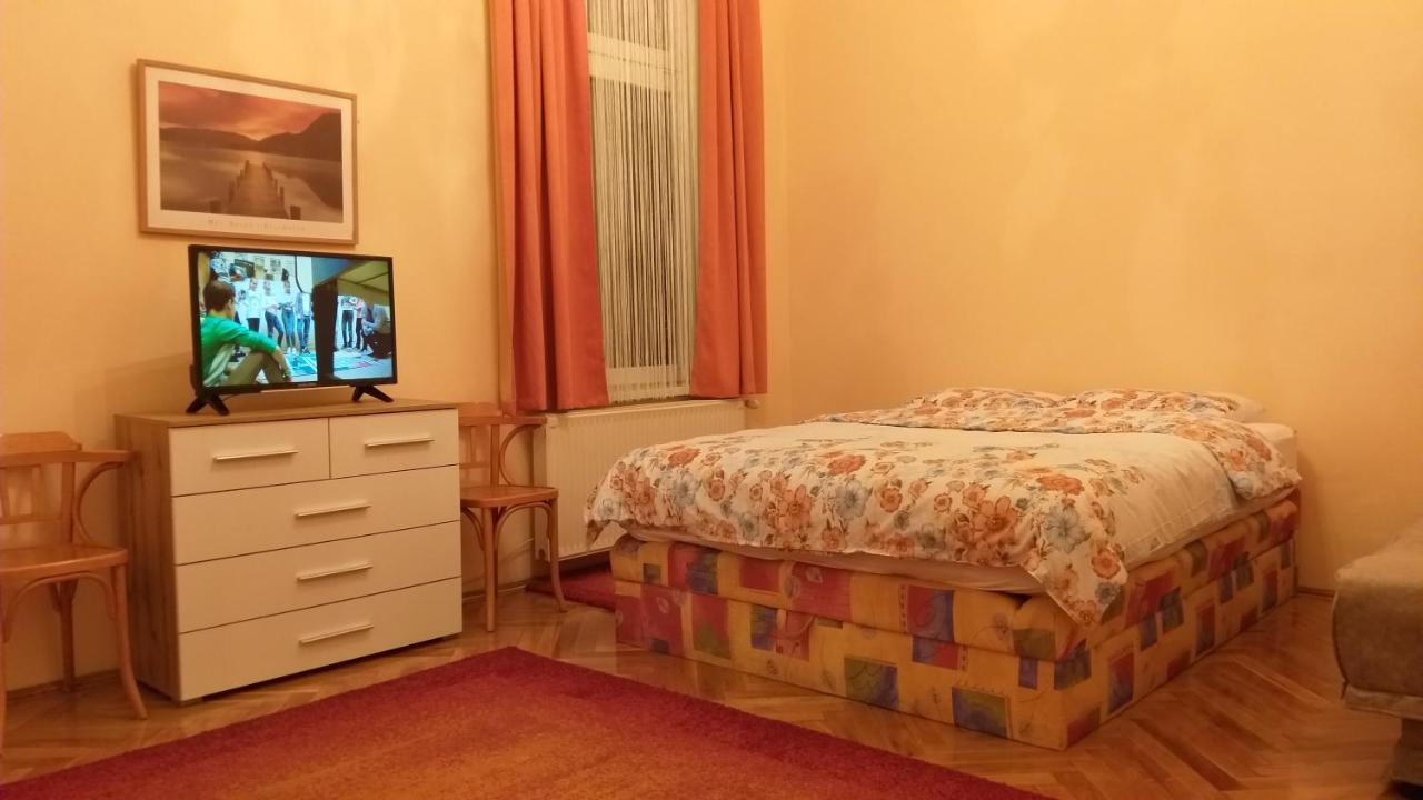 בודפשט Tempo Courtyard Apartman מראה חיצוני תמונה